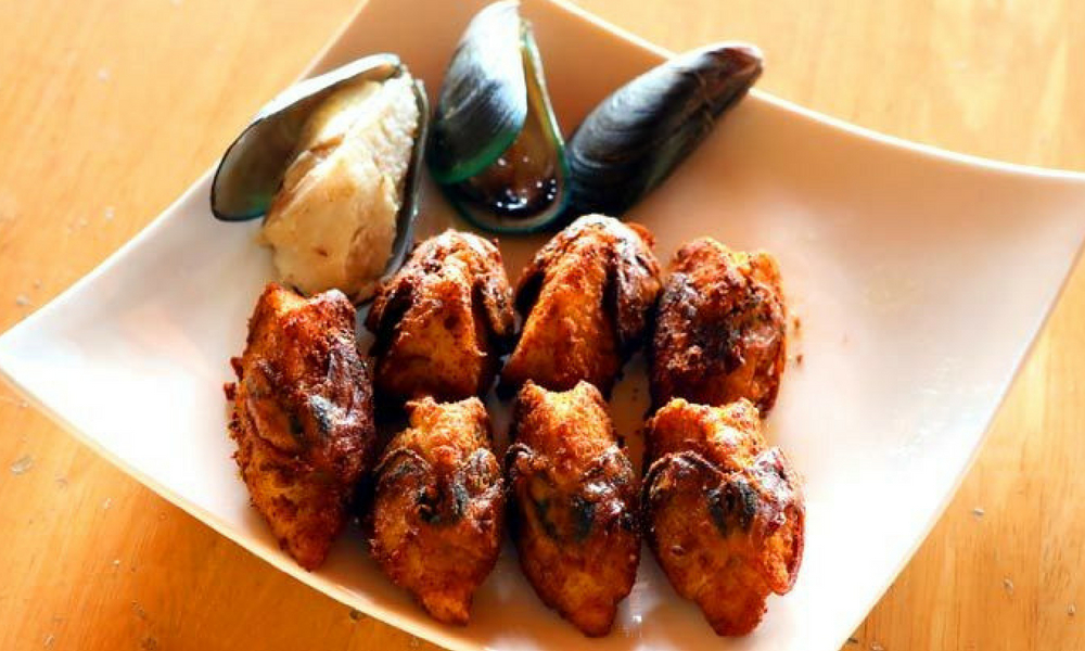 Arikkaduka (Stuffed Mussels)