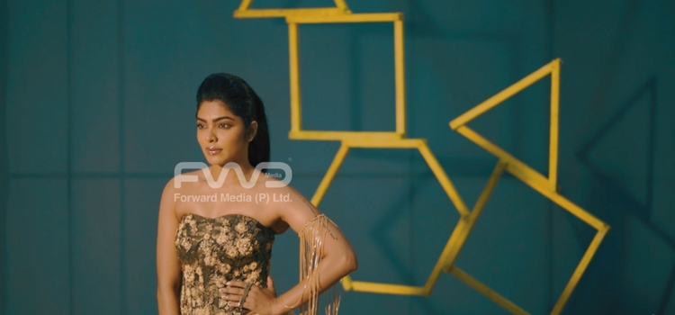 FWD Life Rima Kallingal FWD Life Cover Shoot Behind The Scene Video